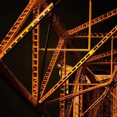 Metal girders in a solid structure.